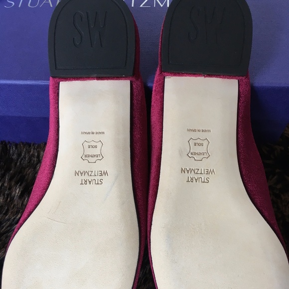 NWT, RARE! Stuart Weitzman Mulearky Velvet Mules - Picture 4 of 4